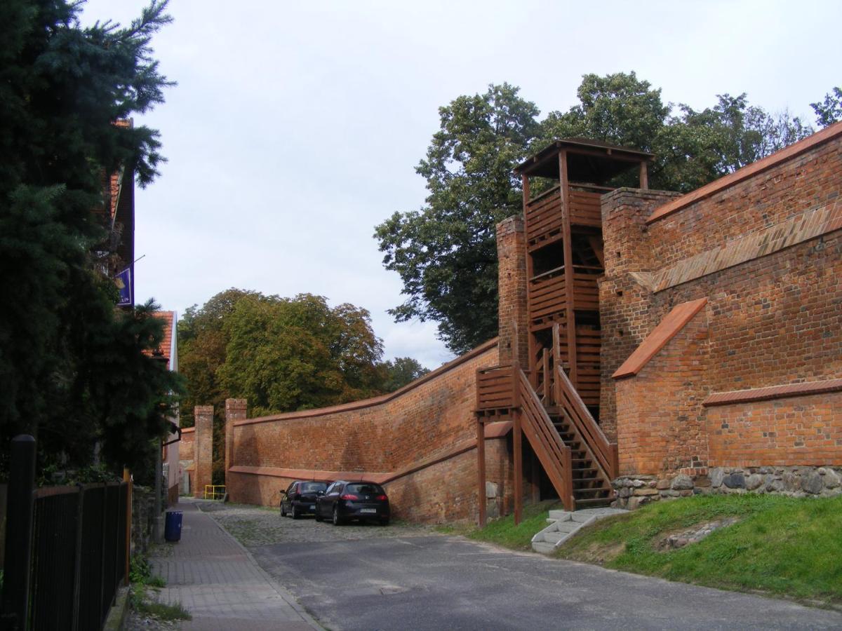 Hotelik Хелмно Экстерьер фото